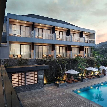 Forest Hills Hotel Soreang Ngoại thất bức ảnh