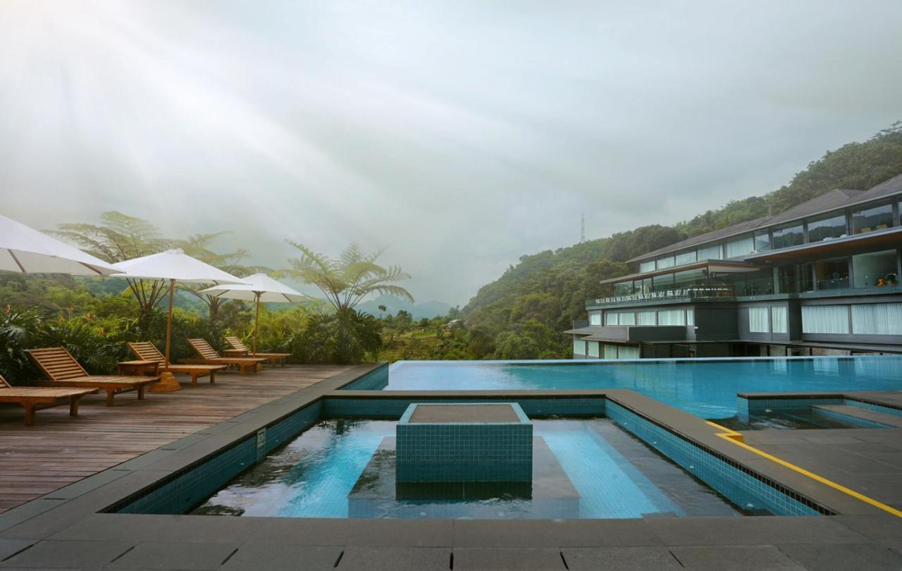 Forest Hills Hotel Soreang Ngoại thất bức ảnh